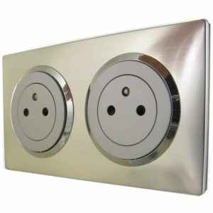 prise-double-dooxie-en-base-alu-sur-finition-style-inox-brosse.jpg